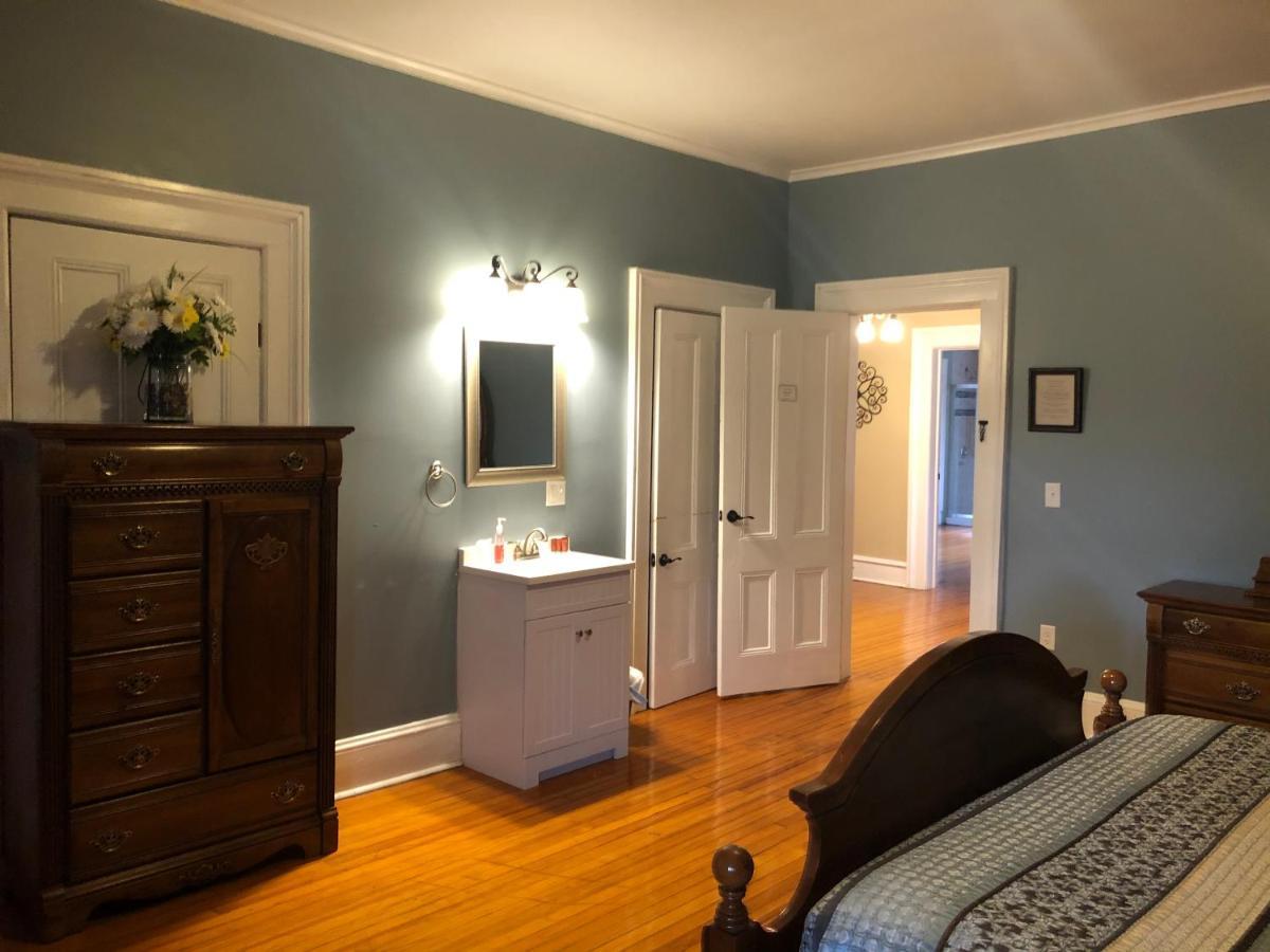 Cook Mansion Bed & Breakfast Montour Falls Εξωτερικό φωτογραφία