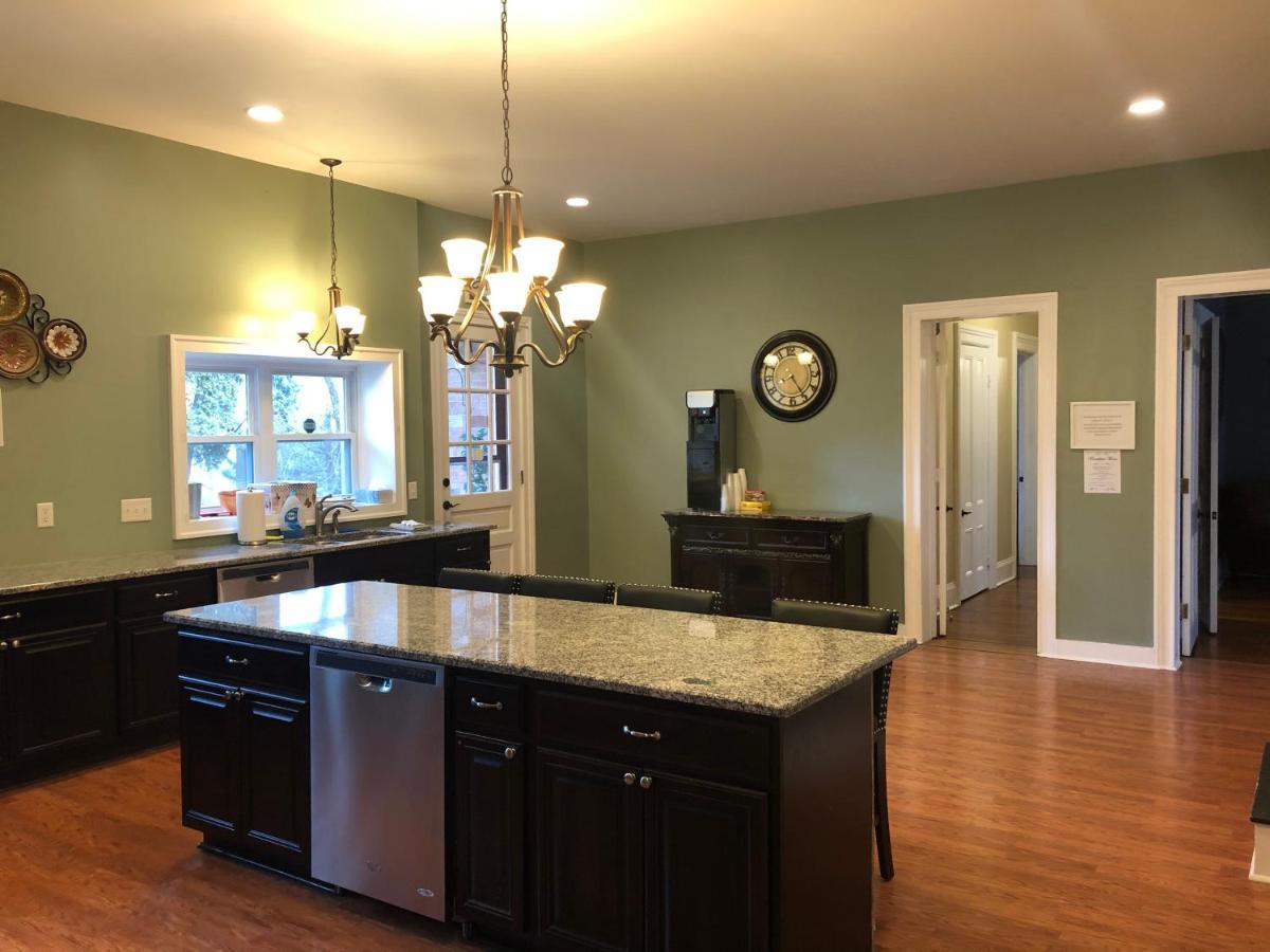 Cook Mansion Bed & Breakfast Montour Falls Εξωτερικό φωτογραφία