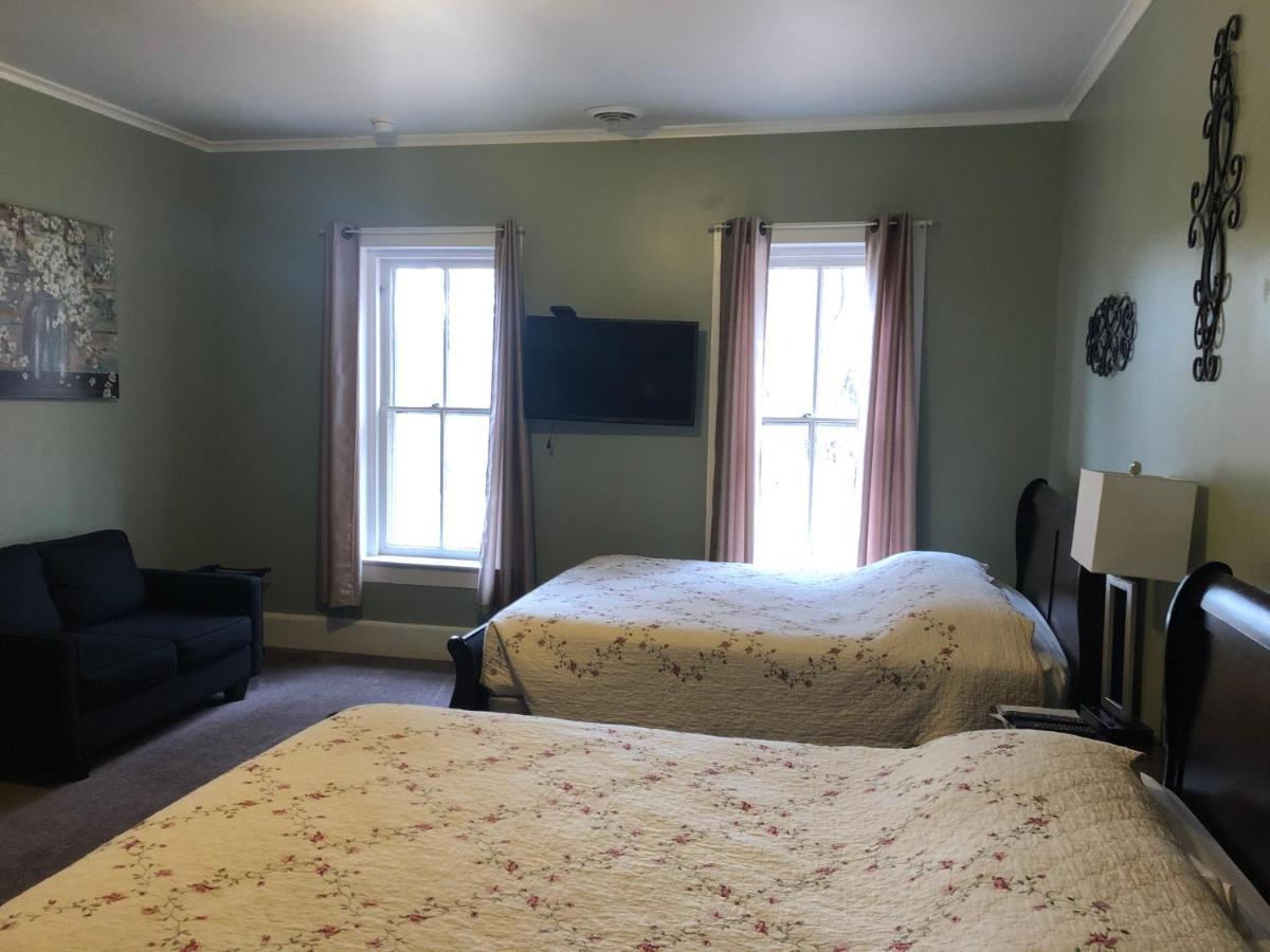 Cook Mansion Bed & Breakfast Montour Falls Εξωτερικό φωτογραφία